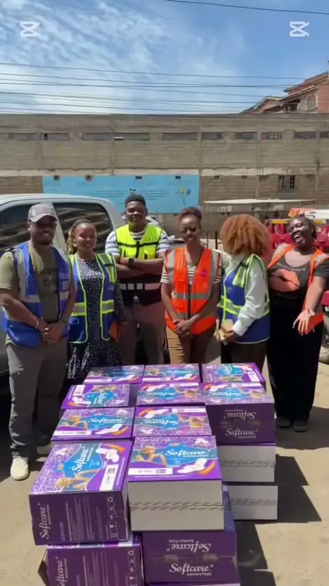 Wazi and CAEL deliver pad cartons to schools and explain their collaboration.